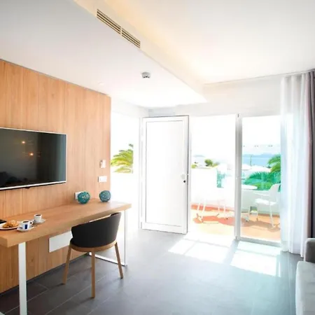 Single With Half Board, Wifi, Pool, Beach Lägenhet Playa Blanca (Lanzarote)