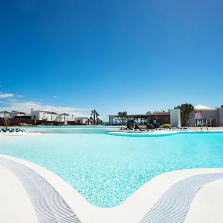 Single With Half Board, Wifi, Pool, Beach Lägenhet Playa Blanca (Lanzarote)