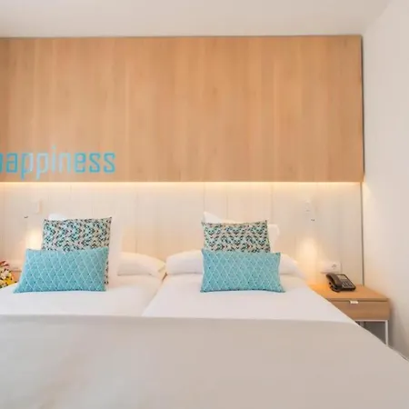 Single With Half Board, Wifi, Pool, Beach *