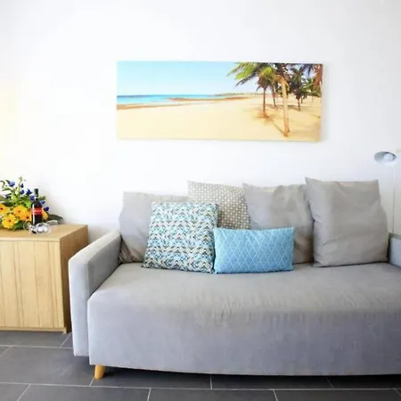 Single With Half Board, Wifi, Pool, Beach Playa Blanca (Lanzarote)